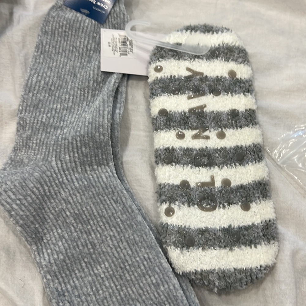 Socks - Picture 12 of 12